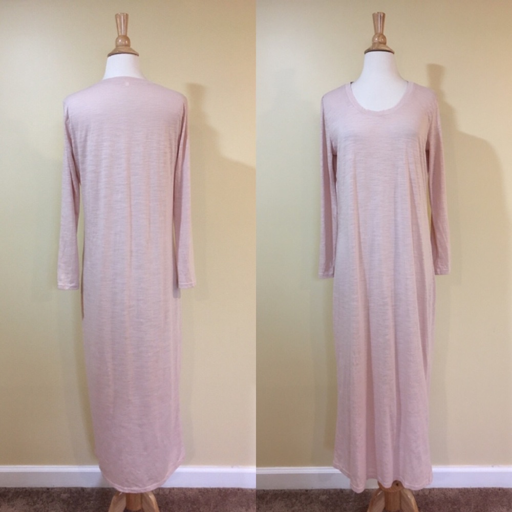 Oversized Side Slit Blush Burnout Knit Long Sleeve Maxi Dress - Picture 5 of 6